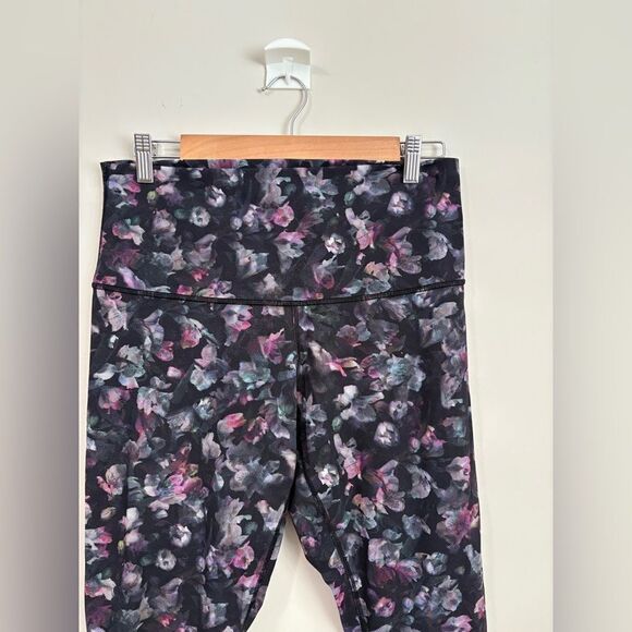 Lululemon Wunder Under Crop High-Rise *Roll Down Scallop Full-On Luxtreme 23" - Picture 7 of 13